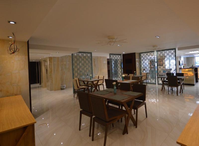 رحال البحر للشقق المخدومة Rahhal Albahr Serviced Apartments Джеда Екстериор снимка