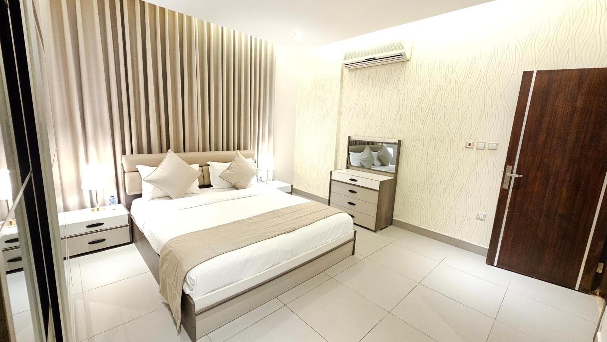 رحال البحر للشقق المخدومة Rahhal Albahr Serviced Apartments Джеда Екстериор снимка
