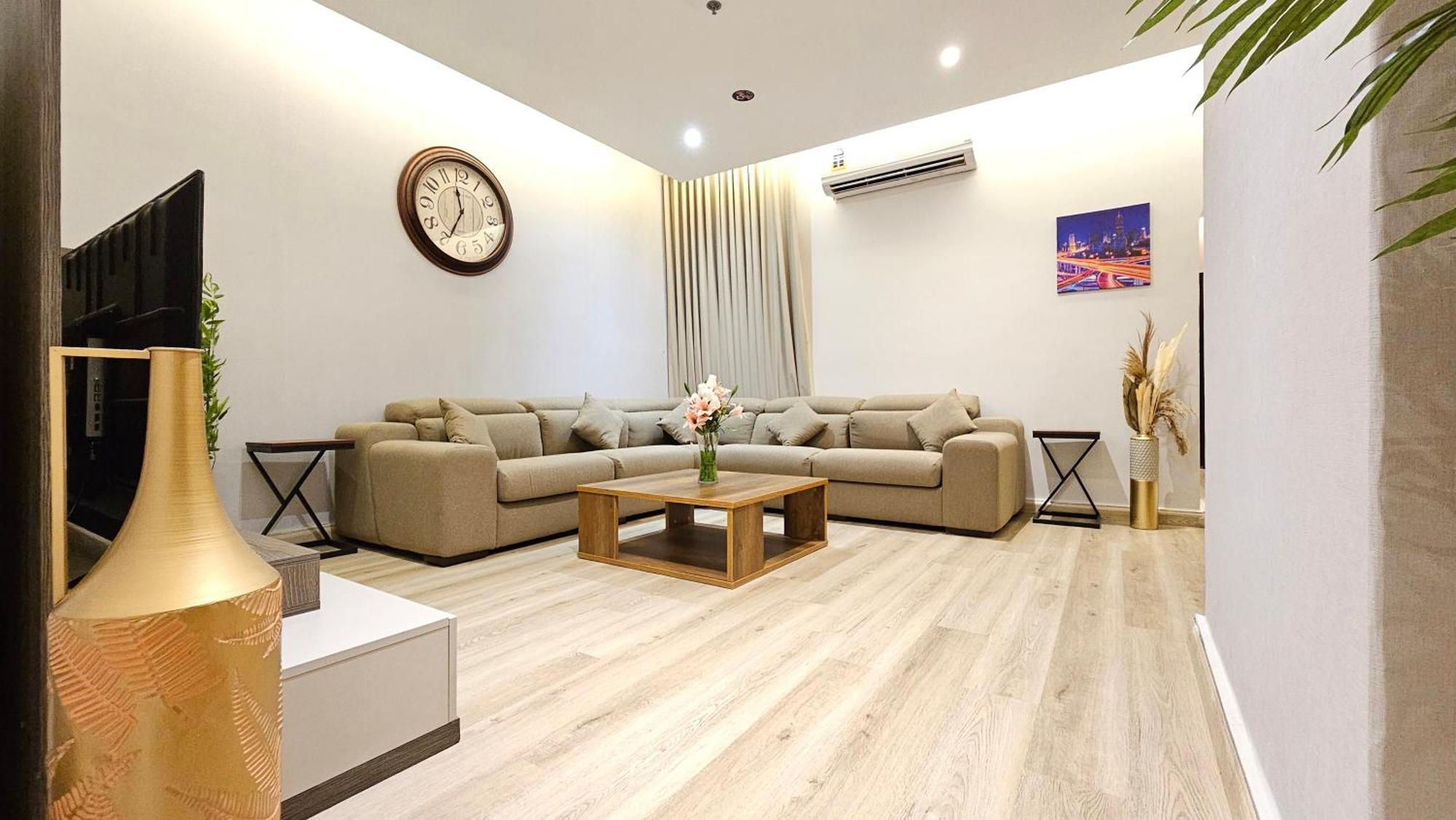 رحال البحر للشقق المخدومة Rahhal Albahr Serviced Apartments Джеда Екстериор снимка