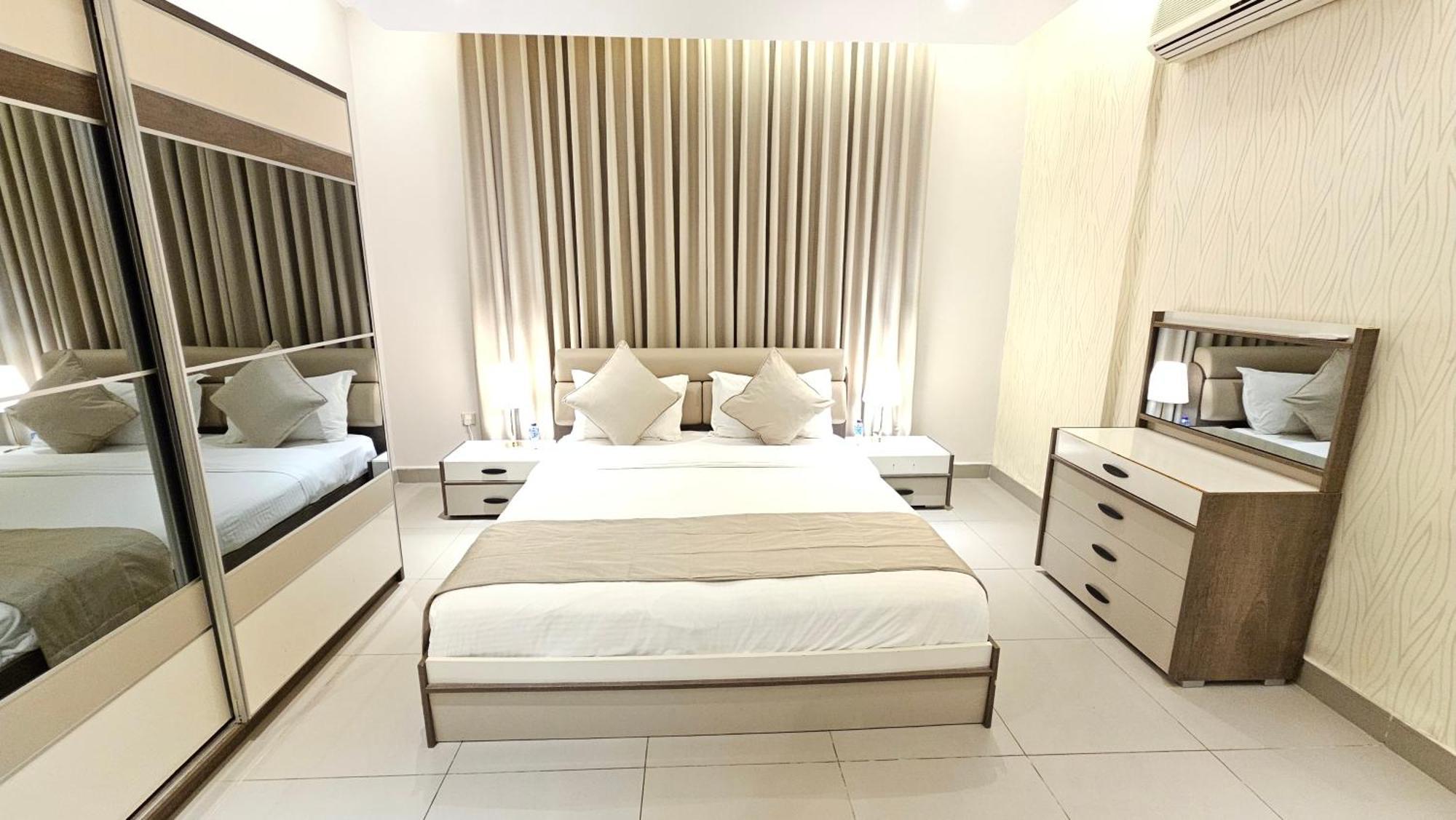 رحال البحر للشقق المخدومة Rahhal Albahr Serviced Apartments Джеда Екстериор снимка